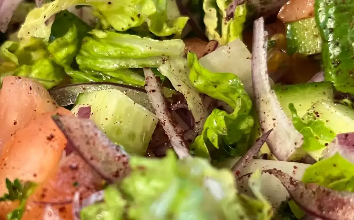 Sumac Salad, a Iraq recipe